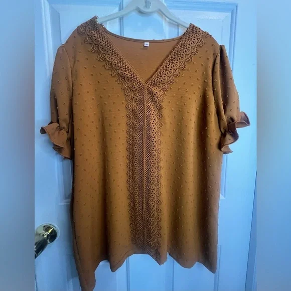 Ruffled Burnt Orange Short Sleeve Blouse with Relaxed Fit - Picture 2 of 3